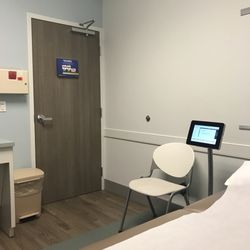 CHRISTUS Promptu Urgent Care - Patient room Promptu Saratoga