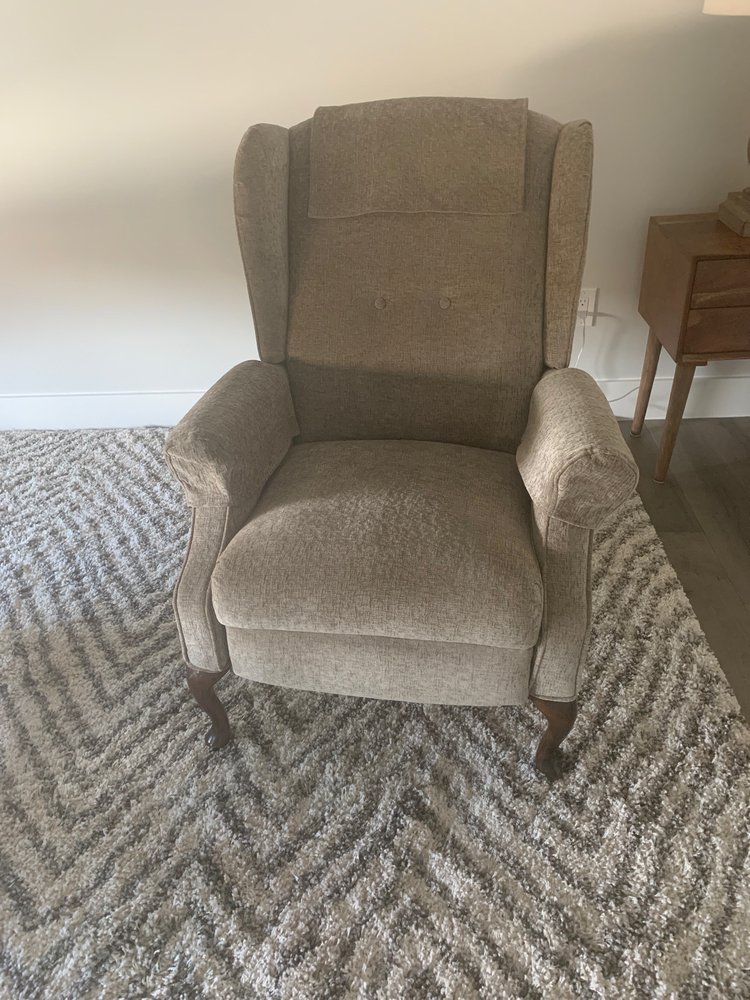 NORTH PIEDRAS UPHOLSTERY Updated September 2024 2300 N Piedras St