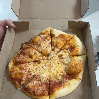 Humble Pie - Terrible cheese pizza - Pizza Near Me - Phoenix, Arizona