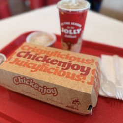 Jollibee - 1 1pc Chickenjoy w/ Jolly Spaghetti and Drink