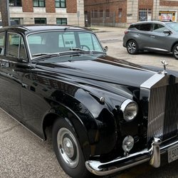 Fisher Griffin Company - Classic car we worked on and remade the interior.