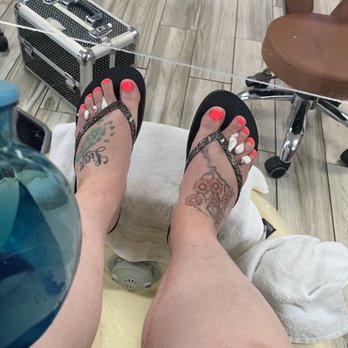Luu's Nail & Spa - Nail Salons Near Me - Sacramento, California