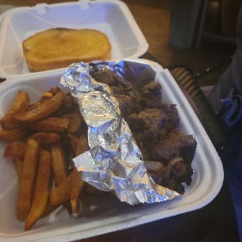 Cutter's Bar & Grill - Steak bites meal. - Sports Bars Near Me - Detroit, Michigan