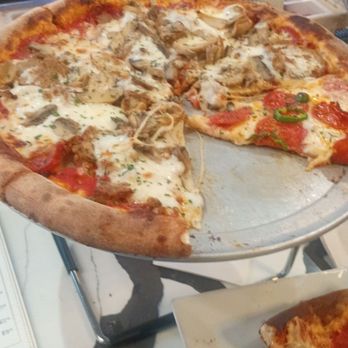 Babylon Social - Pop-Up Restaurants Near Me - Babylon, New York