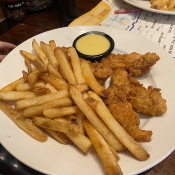 LongHorn Steakhouse - Kid Chicken Tenders - Steakhouses Near Me - Dublin, Georgia LongHorn Steakhouse - Kid Chicken Tenders - Steakhouses Near Me - Dublin, Georgia
