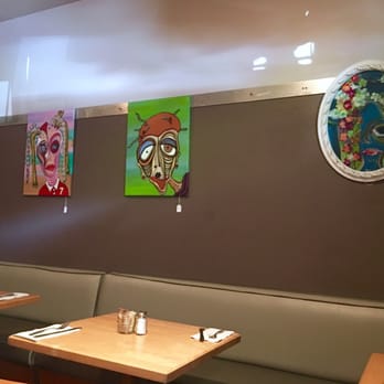Memphis Cafe - Inside - Southern Near Me - Costa Mesa, California