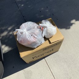 Box of 32 bowls