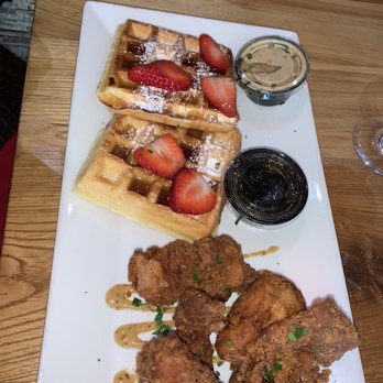 Sangria Cafe - Chicken and waffles - Latin American Near Me - Bronx, New York