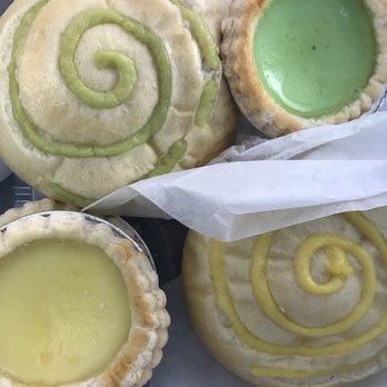 M2M Bakery - Pandan custard buns.. soft and not too sweet - Cupcakes Near Me - Richardson, Texas