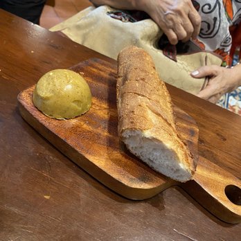 Wildflour Cafe + Bakery - Bread with honey butter - Breakfast & Brunch Near Me - Makati, NCR