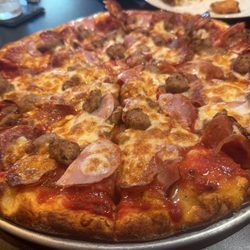 Sahara Pizza - Black Diamond - 16" Lion's Feast