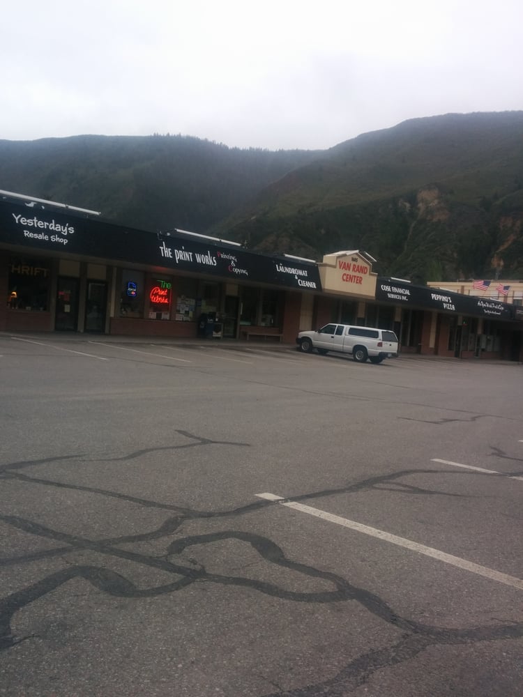 STARBRITE LAUNDROMAT AND CLEANERS Updated October 2024 22 Reviews