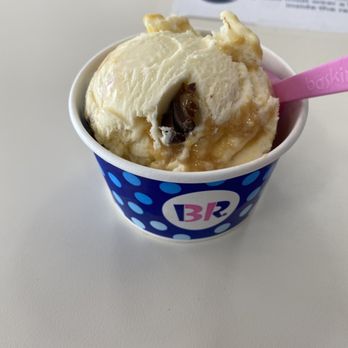 Baskin-Robbins - Caramel Turtle Truffle - Ice Cream & Frozen Yogurt Near Me - Aiea, Hawaii Baskin-Robbins - Caramel Turtle Truffle - Ice Cream & Frozen Yogurt Near Me - Aiea, Hawaii