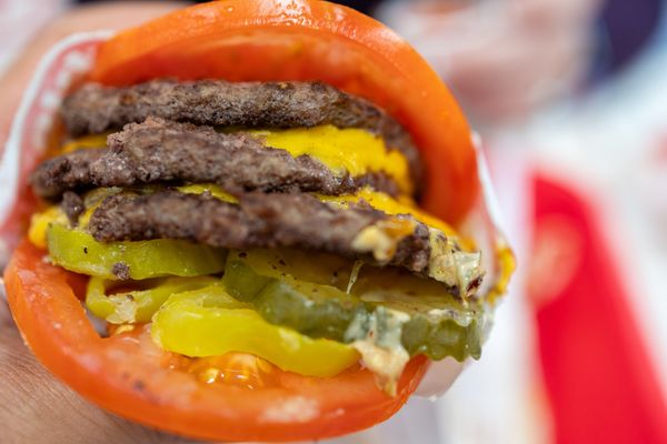 In-N-Out Burger by null