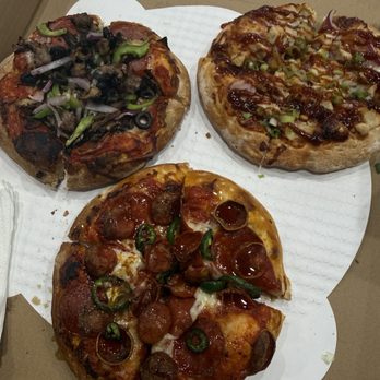 Sacramento Pizza Connection - Trizza - Pizza Near Me - Sacramento, California