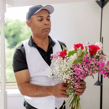 Beethoven's Veranda - Florists Near Me - North Bergen, New Jersey Beethoven's Veranda - Florists Near Me - North Bergen, New Jersey