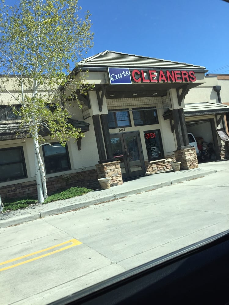 CURT’S CLEANERS Updated September 2024 17 Reviews 504 Mountain View Ave, Longmont