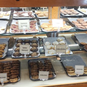 Jacob Lake Inn - Cookie display - American Near Me - Jacob Lake, Arizona Jacob Lake Inn - Cookie display - American Near Me - Jacob Lake, Arizona