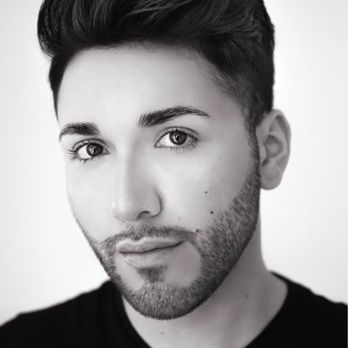 ICR Photography - Black and white headshot by ICR PHOTOGRAPHY. - Session Photography Near Me ICR Photography - Black and white headshot by ICR PHOTOGRAPHY. - Session Photography Near Me