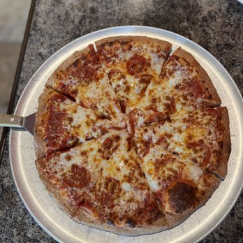 Gepetto's Pizza - Pepperoni Pizza !! - Pizza Near Me - Sugar Land, Texas