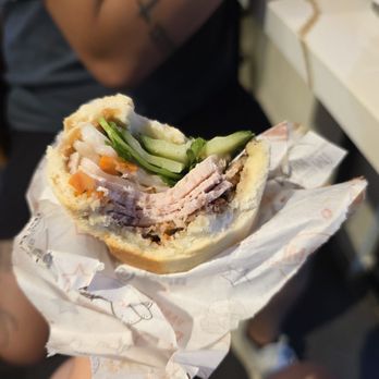 Paris Banh Mi - Combo bahn mi - Sandwiches Near Me - Davis, California Paris Banh Mi - Combo bahn mi - Sandwiches Near Me - Davis, California