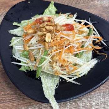 Maya Thai Cuisine - Papaya Salad - Halal Near Me - Orlando, Florida Maya Thai Cuisine - Papaya Salad - Halal Near Me - Orlando, Florida
