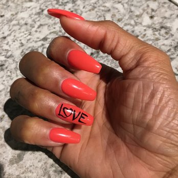 World Nails - Gel w design - Nail Salons Near Me - Conyers, Georgia