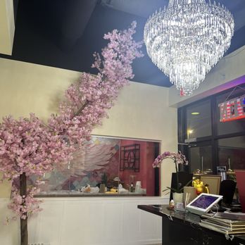 Bling Bling Nail - Sparkly - Nail Salons Near Me - Norfolk, Virginia