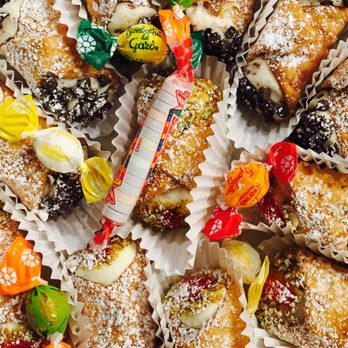 The Charming Kitchen - Let Them Eat Cannoli - Cannoli Bar(tm) - Desserts Near Me