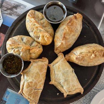 Buenos Aires Café - Este - Empanadas - Argentine Near Me - Austin, Texas Buenos Aires Café - Este - Empanadas - Argentine Near Me - Austin, Texas