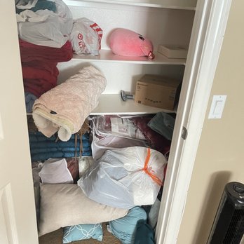 Meathead Movers - Linen closet - Movers Near Me - Anaheim, California