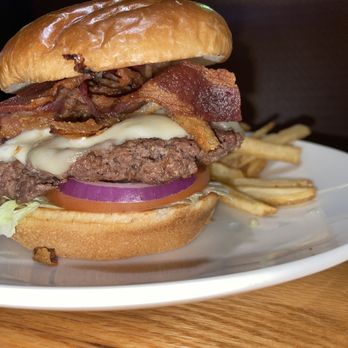 Applebee's Grill + Bar - Whisky Bacon Burger - Sports Bars Near Me - West Lafayette, Indiana Applebee's Grill + Bar - Whisky Bacon Burger - Sports Bars Near Me - West Lafayette, Indiana