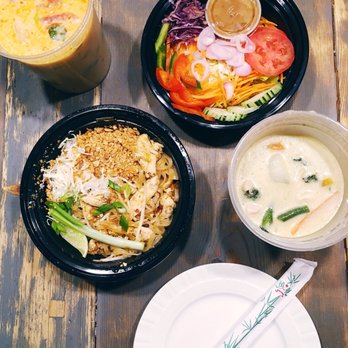 Pandan Thai Street Eats - Yellow Curry, Pad Thai, House Salad, Tom Kha - Thai Near Me - Burleson, Texas Pandan Thai Street Eats - Yellow Curry, Pad Thai, House Salad, Tom Kha - Thai Near Me - Burleson, Texas