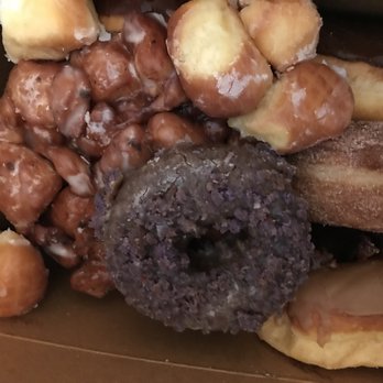 Rainbow Donuts - All of loot that I bought and some complimentary donuts too from Rainbow Donuts in Berkeley. - Bakeries Near Me - Berkeley, California Rainbow Donuts - All of loot that I bought and some complimentary donuts too from Rainbow Donuts in Berkeley. - Bakeries Near Me - Berkeley, California
