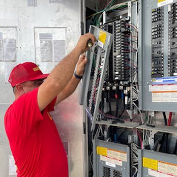 Double G Electric - Electricians Near Me - La Marque, Texas