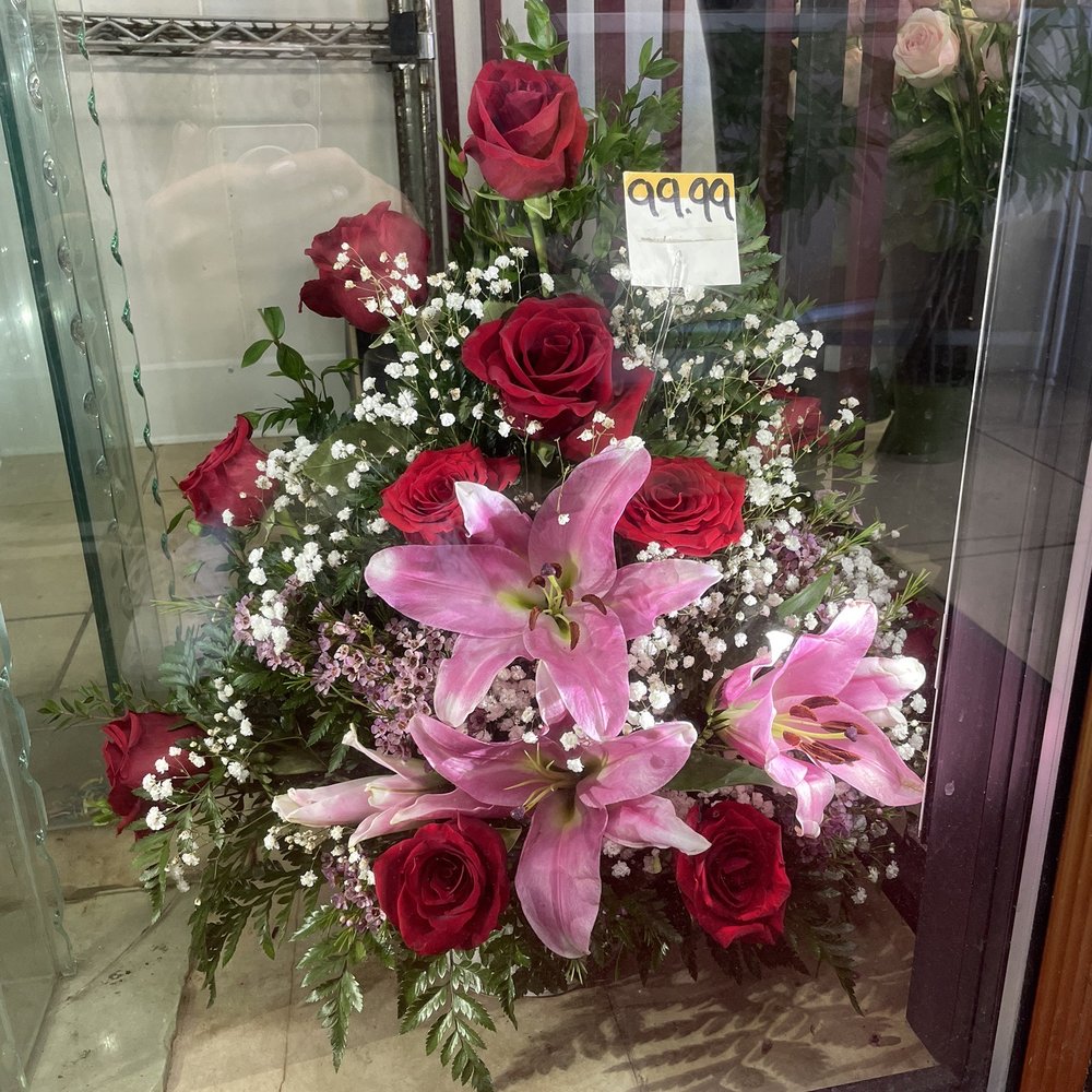 Alexa's Flowers - Florists Near Me - Arcadia, California
