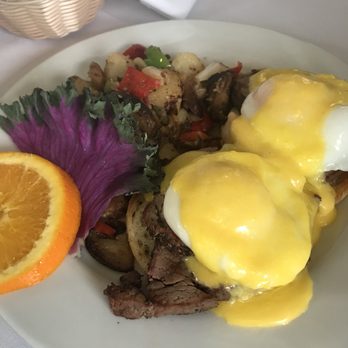 Marston's - Breakfast & Brunch Near Me - Pasadena, California