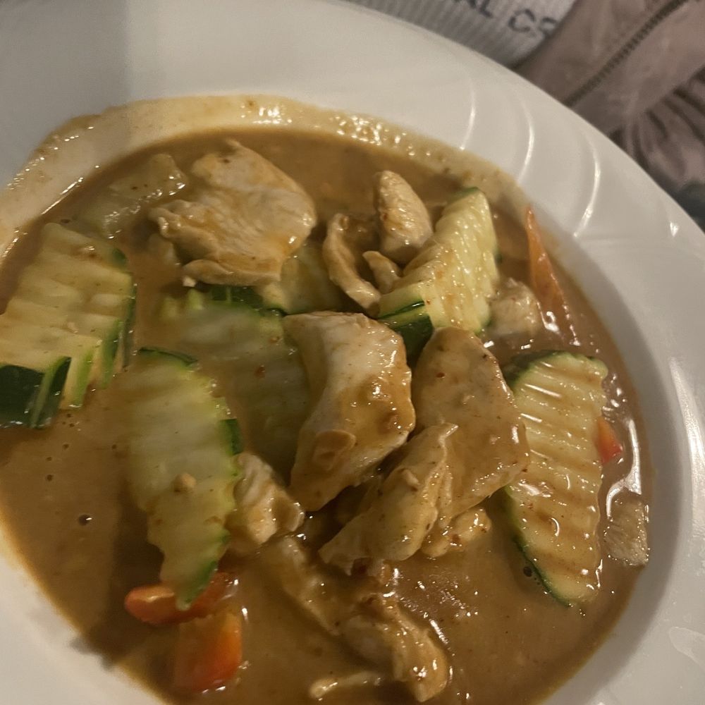 Jasmine Thai Restaurant - Panang Curry with Chicken - Thai Near Me - Tampa, Florida Jasmine Thai Restaurant - Panang Curry with Chicken - Thai Near Me - Tampa, Florida