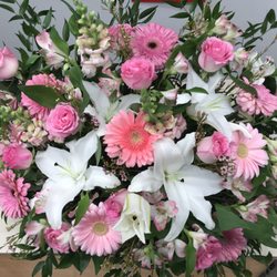 Bob's Garden Centre - Funeral Flowers