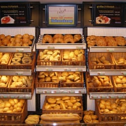 Bäckerei-Café-Konditorei Bohnenkamp - Frisch aus unserer Backstube! Unser reichhaltiges Sortiment knusprig-leckerer Brötchen!