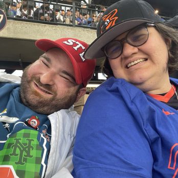 New York Mets - Me and my wife - Professional Sports Teams Near Me - Flushing, New York