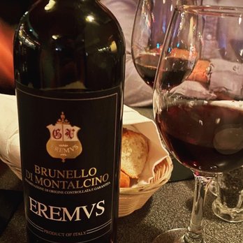 Moxie - Fun wines here! - New American Near Me - Sacramento, California Moxie - Fun wines here! - New American Near Me - Sacramento, California