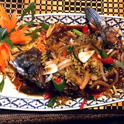 Thai Chef's Restaurant - Yum