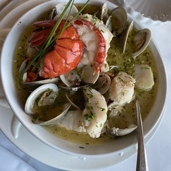 Bacari - Bouillabaisse - Desserts Near Me - Gresham, Oregon