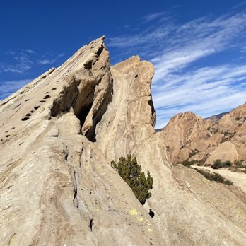 Vasquez Rocks Natural Area Park - rocks - Parks Near Me - Agua Dulce, California Vasquez Rocks Natural Area Park - rocks - Parks Near Me - Agua Dulce, California