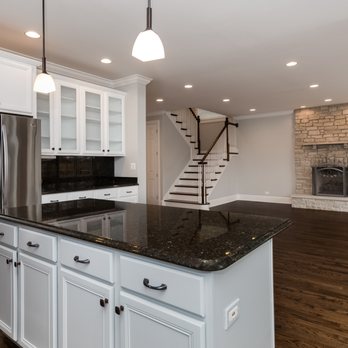 Greenworks Painting - Newly painted island cabinets/ - Painters Near Me - Chicago, Illinois