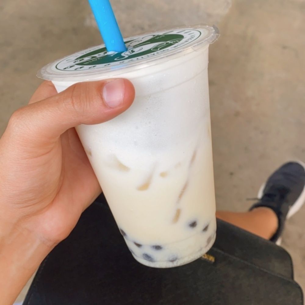 TeaJito - Passion fruit macchiato - Bubble Tea Near Me - Miami, Florida TeaJito - Passion fruit macchiato - Bubble Tea Near Me - Miami, Florida