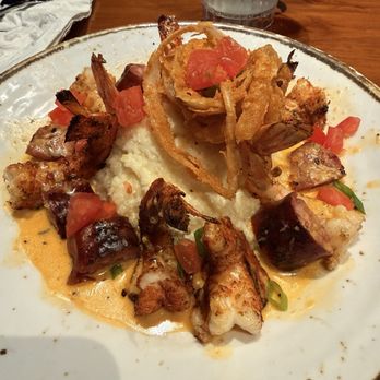 Bubba Gump Shrimp - Lt Dan's Devil Shrimp - shrimp and sausage on top of grits. - Seafood Near Me - Universal City, California Bubba Gump Shrimp - Lt Dan's Devil Shrimp - shrimp and sausage on top of grits. - Seafood Near Me - Universal City, California
