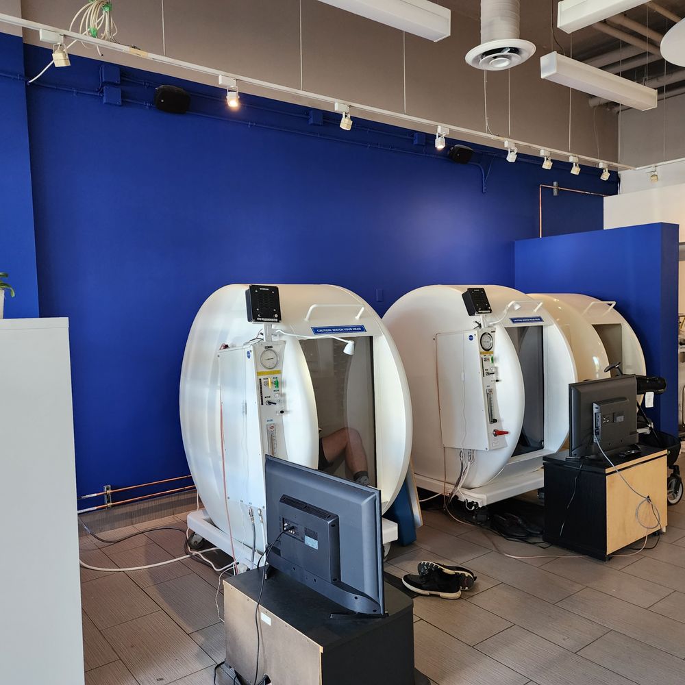 VANCOUVER HYPERBARICS Updated April 2024 2938 W 4th Avenue