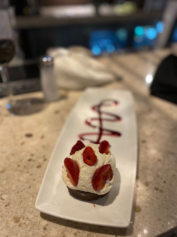 COOPER’S HAWK WINERY & RESTAURANT DORAL Updated October 2024 2273